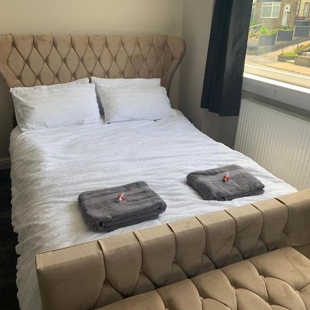 Modern 3 Bedroom Luxury Home With Private Drive Idle Kültér fotó